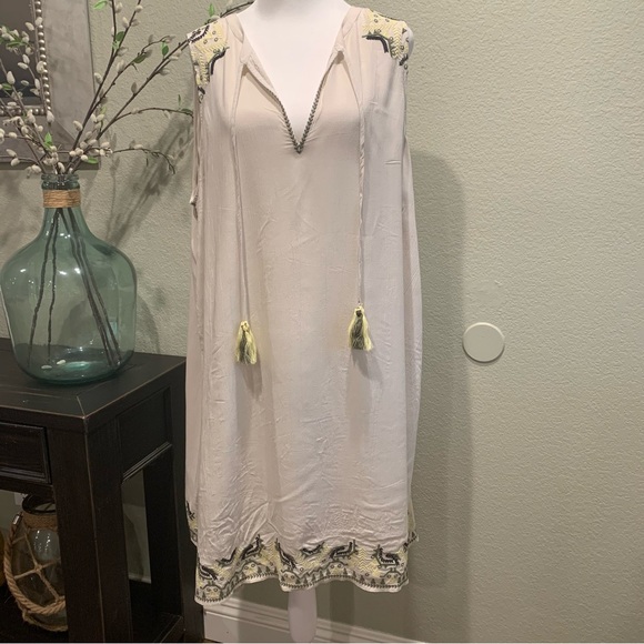 LOFT Dresses & Skirts - Loft Lounge Tan With Embroidered Accents Size‎ XL